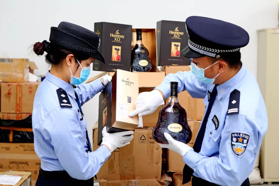 海關(guān)總署發(fā)布2024年打擊走私十大典型案例