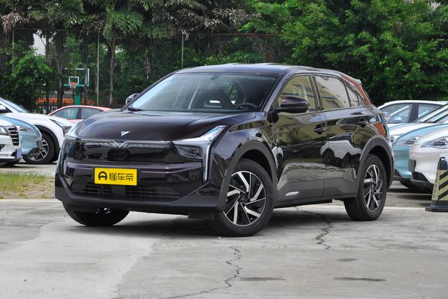 新車｜還是沒躲過去，哪吒汽車全系價(jià)格調(diào)整，最高漲幅5000元