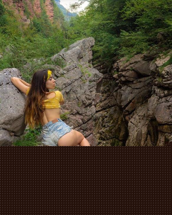蜜瓜美臀+“胸”猛歐派！意大利辣妹Eleonora性感私照