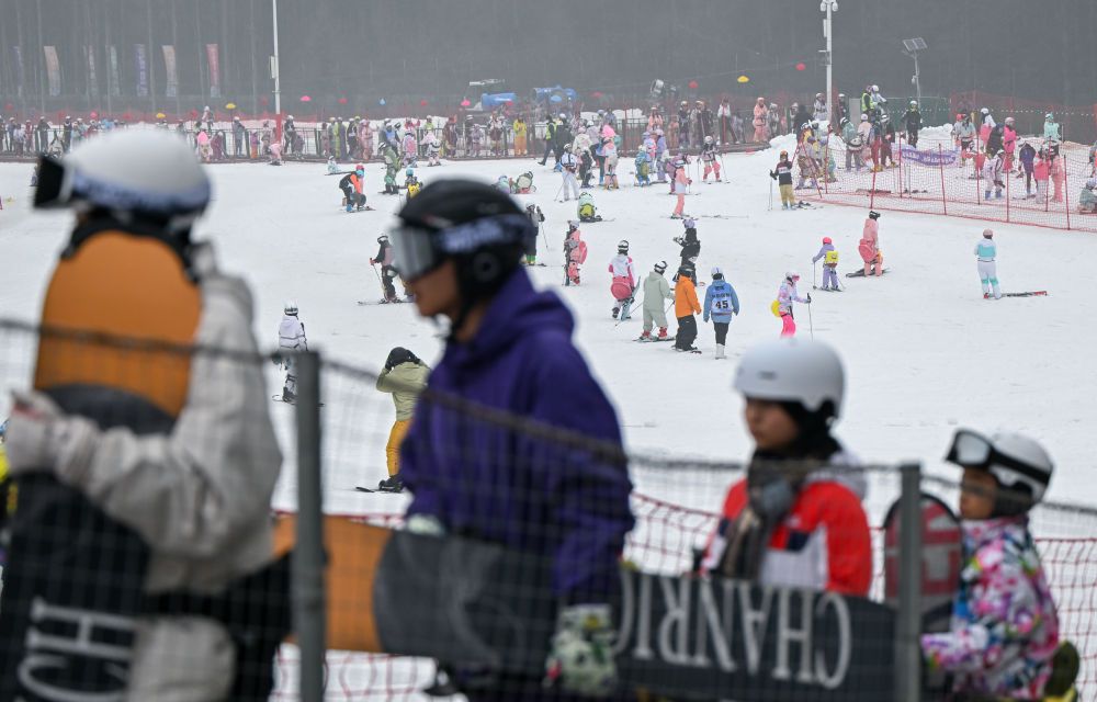 鏡觀·回響丨冰雪閃耀 映照澎湃中國
