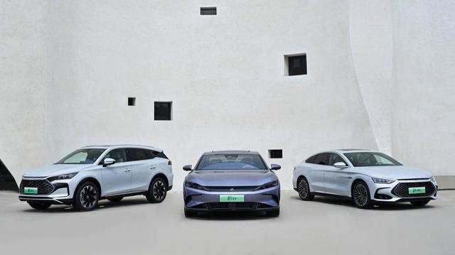 中國(guó)車企銷量排名生變：比亞迪超上汽，奇瑞超東風(fēng)