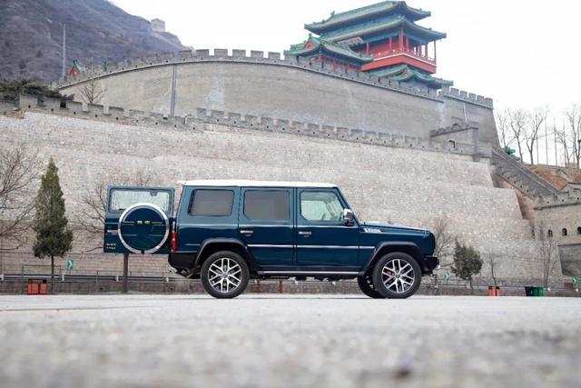 3.0T+四驅(qū)，北京BJ80越野不輸普拉多，自帶旗桿太尊貴