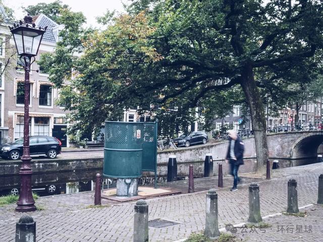 女性站立小便，嚴(yán)肅討論一下這件事
