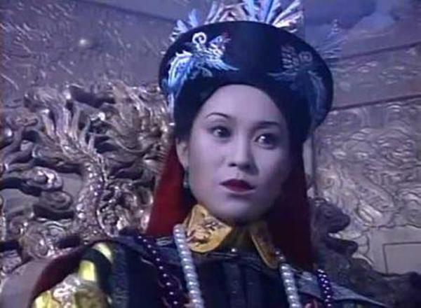 重溫《僵尸道長》發(fā)現(xiàn)劇中美女真多??！楊恭如飛蛾撲火太感人了