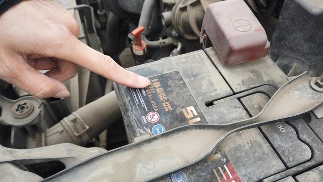 車子換電瓶，自己購買電瓶需要注意這幾點，不怕被坑還能省錢