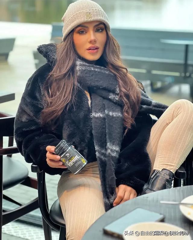 童話中走出的寶藏女孩！顏值與身材俱佳的巴西柔術(shù)冠軍
