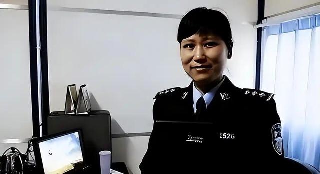 2008年汶川廢墟中，女警揭衣哺育9嬰，歸來連升四級(jí)，如今怎樣了