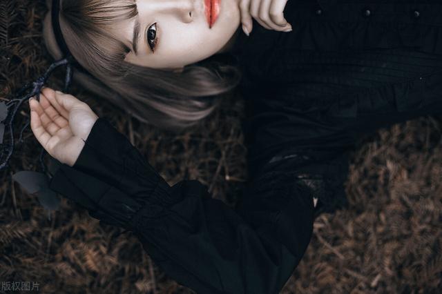 晚安，睡前一波美女圖，睡得香