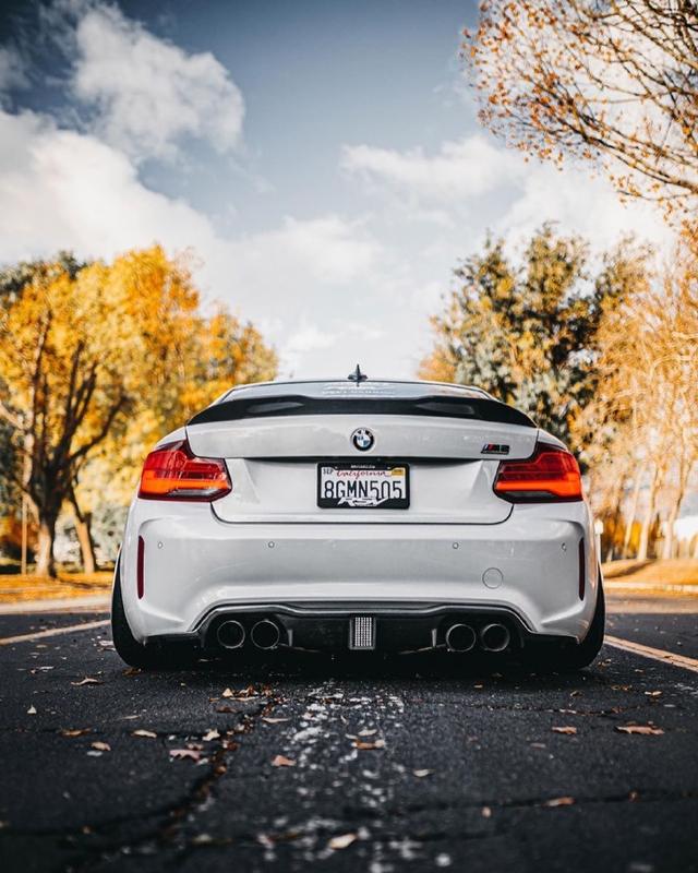 BMW M2 Competition 經(jīng)典的純白色
