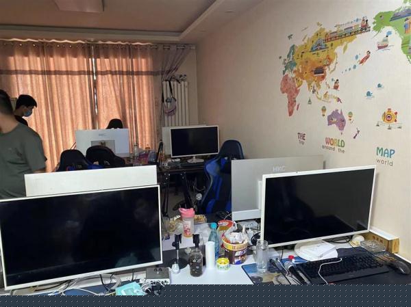 “摳腳大漢”偽裝美女在線陪玩 青浦警方搗毀一網(wǎng)絡(luò)交友詐騙團(tuán)伙