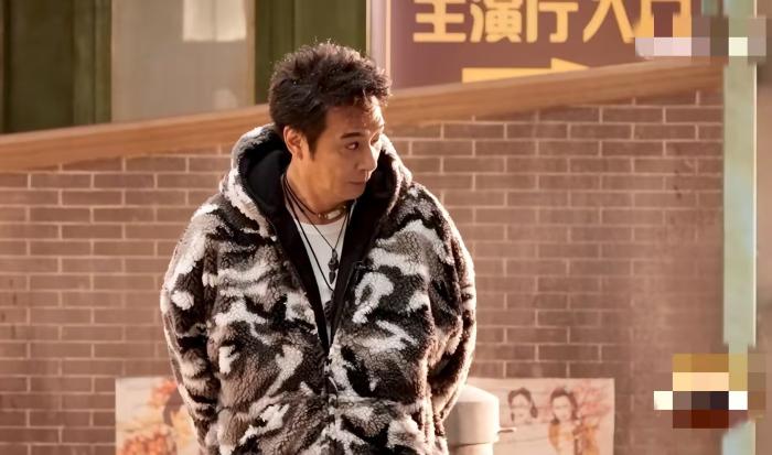 爭(zhēng)議藝人扎堆演技類(lèi)綜藝 “審丑”狂歡何時(shí)休？