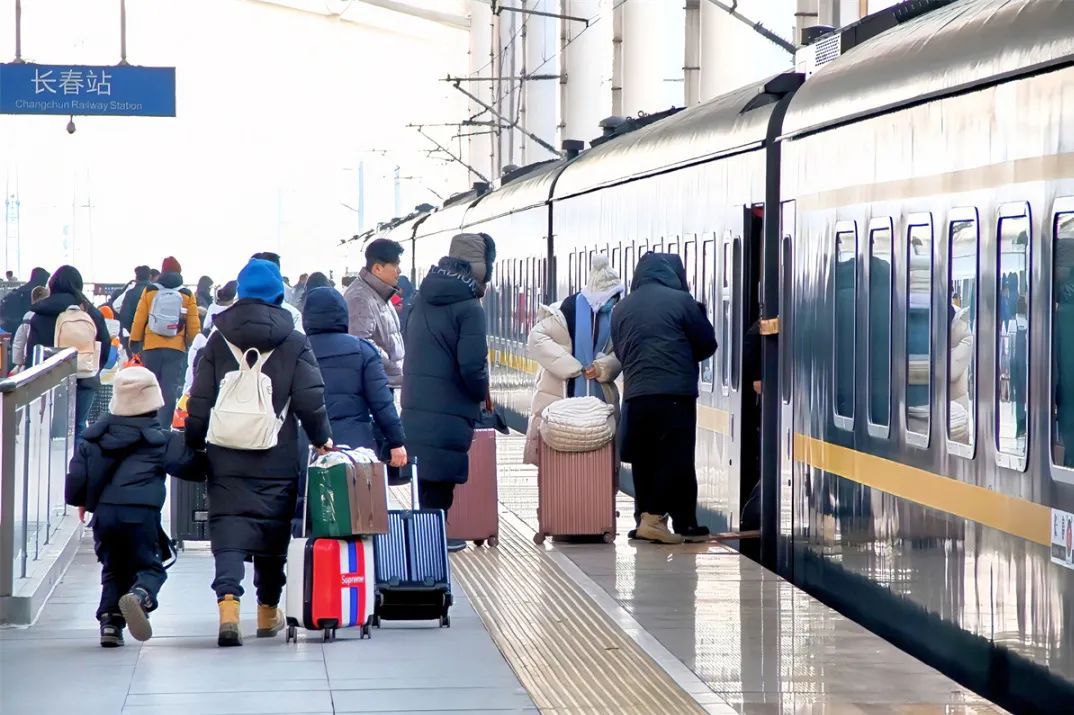 返校時(shí)間到！學(xué)生旅客乘車需要注意什么？