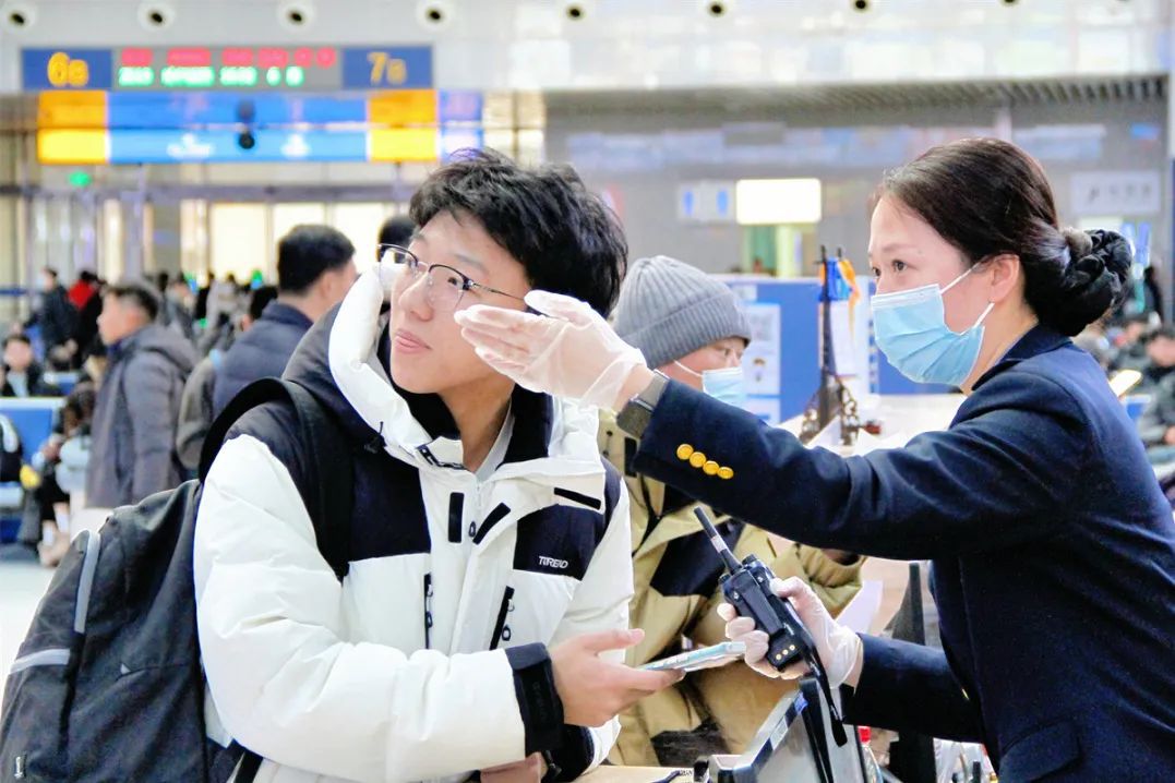 返校時(shí)間到！學(xué)生旅客乘車需要注意什么？