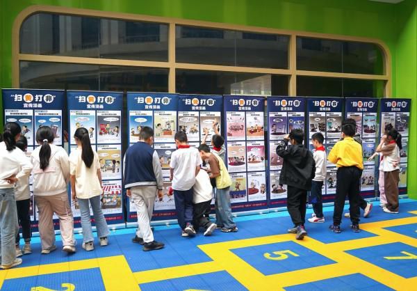 魚躍書香路，苗沐公益風，2025斗魚“護苗·魚閱計劃”公益活動圓滿開展