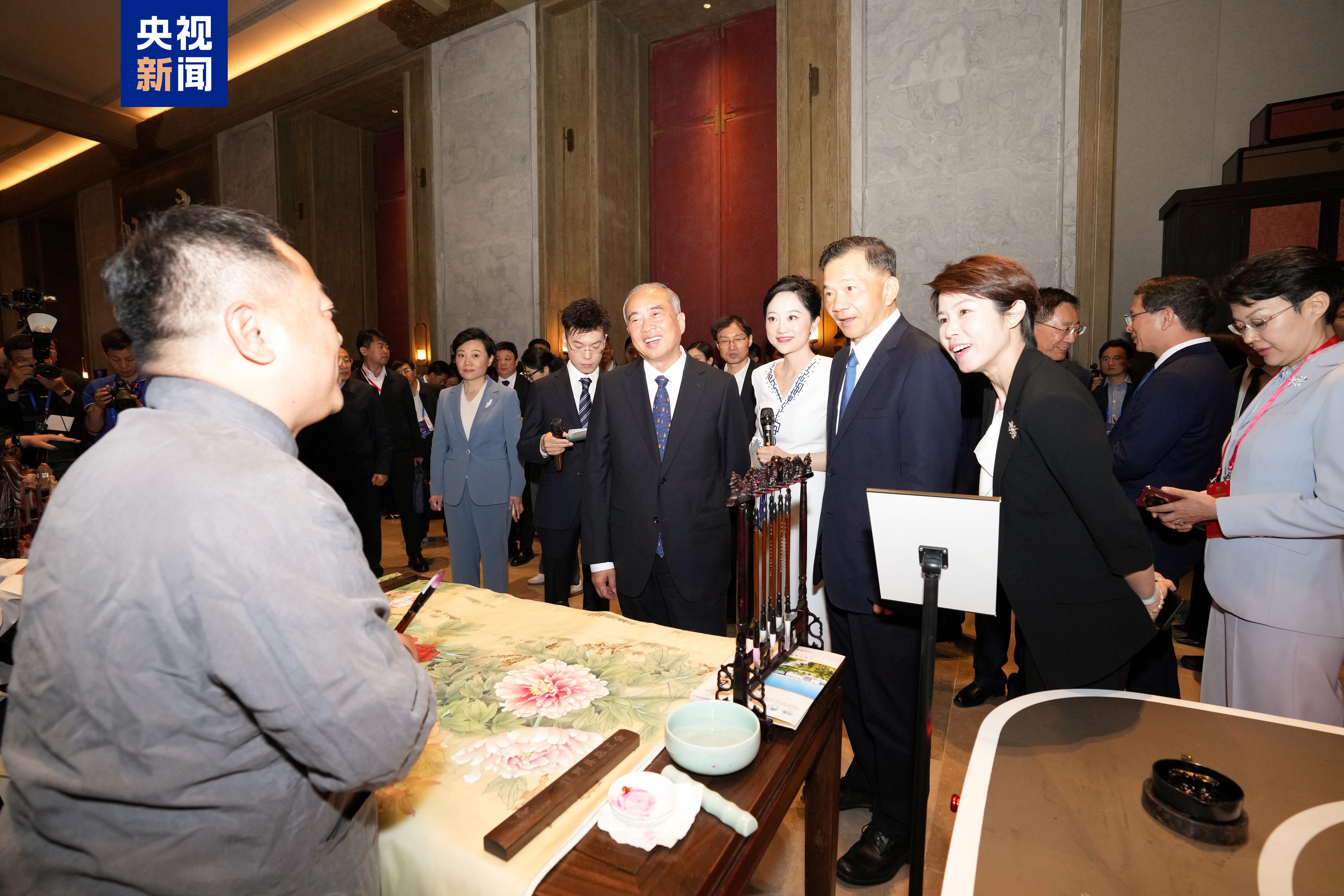 交流互鑒 科技賦能！第四屆全球媒體創(chuàng)新論壇在山東曲阜舉行