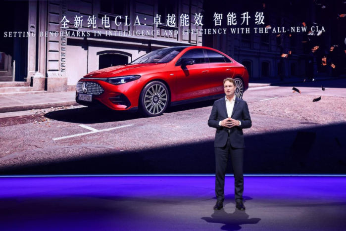 2025梅賽德斯-奔馳品牌科技日：開(kāi)啟智能豪華電動(dòng)新篇與未來(lái)出行藍(lán)圖